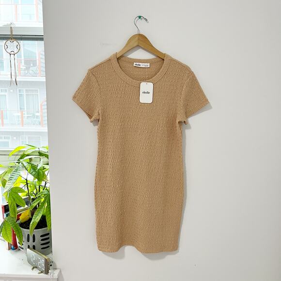 NEW Elodie Tan Smocked Mini Dress Size Large - Picture 1 of 5